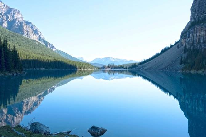 Moraine Lake and Lake Louise Sightseeing Half Day Tour - Moraine Lake and the Rockpile Trail