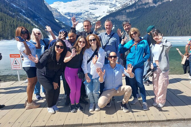 Moraine Lake and Lake Louise Tour from Calgary - Canmore - Banff - Why this tour solves the Moraine Lake problem