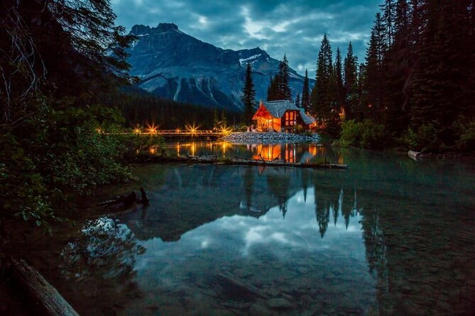 Moraine Lake, Louise, Emerald Lake, Johnston Canyon, Banff Town - Johnston Canyon: the day’s best short walk