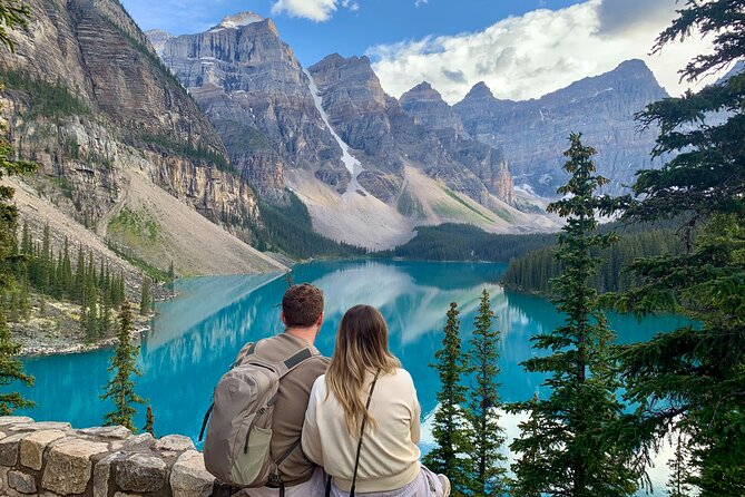 Moraine Lake Sunrise or Daytime shared tour w/ Lake Louise option - Booking details worth knowing