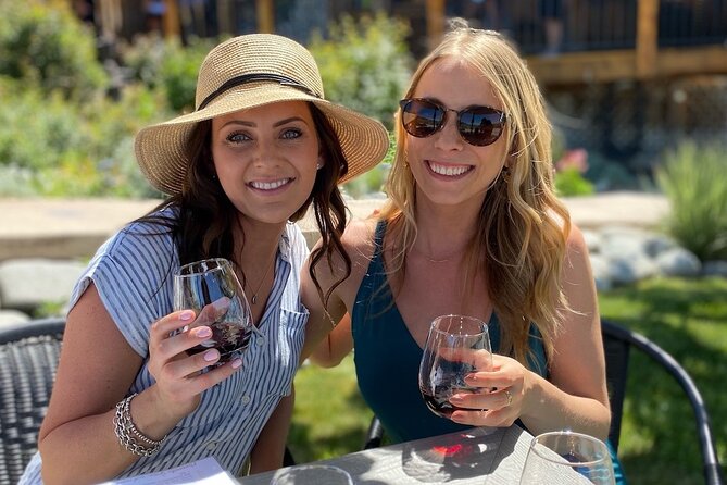 Naramata Bench 5 Winery Tour - Ruby Blues Winery starts the day on a relaxed note