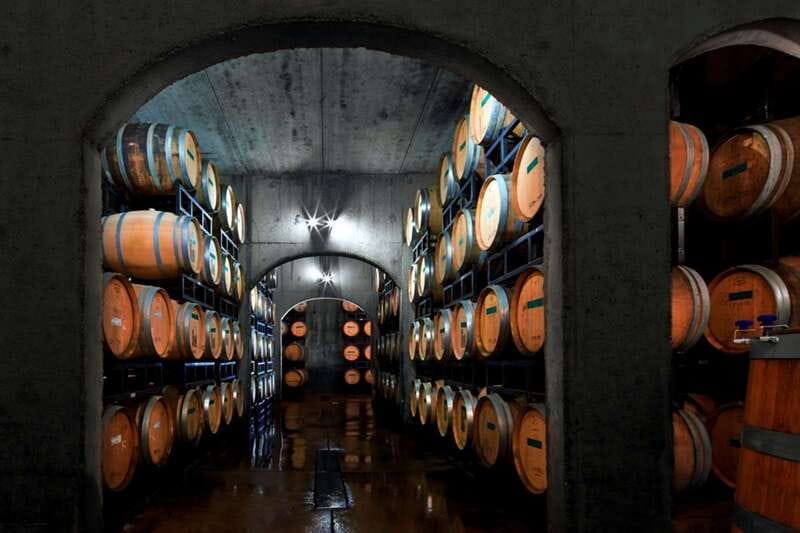 Niagara, Canada: Half-Day Winery Tour with Tastings - Some departures use different wineries