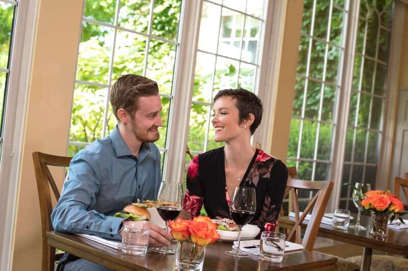 Niagara, Canada: Half-Day Winery Tour with Tastings - Icewine is the Niagara specialty to watch for