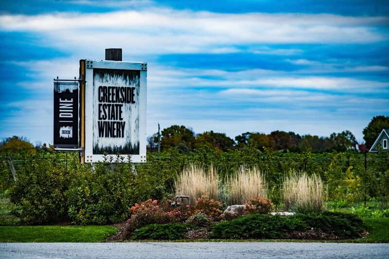 Niagara, Canada: Half-Day Winery Tour with Tastings - Niagara-on-the-Lake is the rushed part