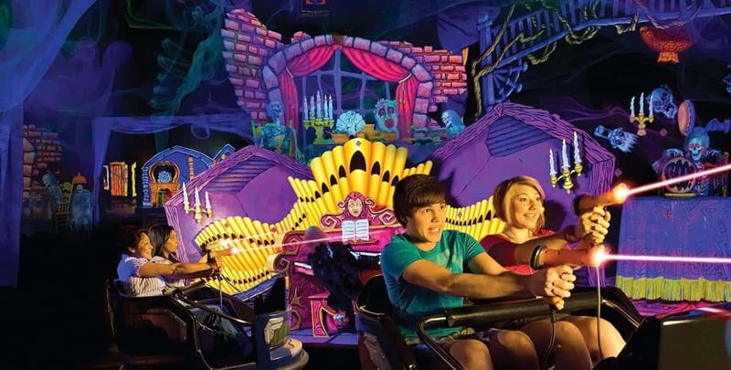 Niagara Falls, Canada: Clifton Hill 6 Attraction Fun Pass - Ghostblasters is aimed at younger children