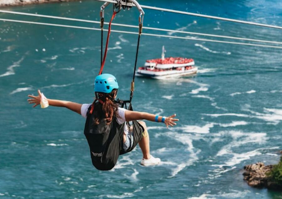 Niagara Falls, Canada: Early Bird Zip Line to The Falls - Who will enjoy this most?