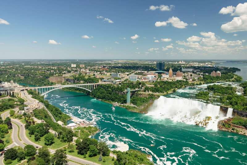 Niagara Falls, Canada: Skylon Tower Observation Deck Ticket - What you see from the indoor and outdoor decks