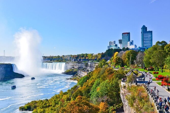 Niagara Falls Day Tour from Toronto Includes Boat Tour and Winery - Table Rock and the first view of Horseshoe Falls