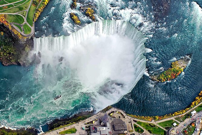 Niagara Falls Day Tour from Toronto Includes Boat Tour and Winery - What the $149.45 price includes