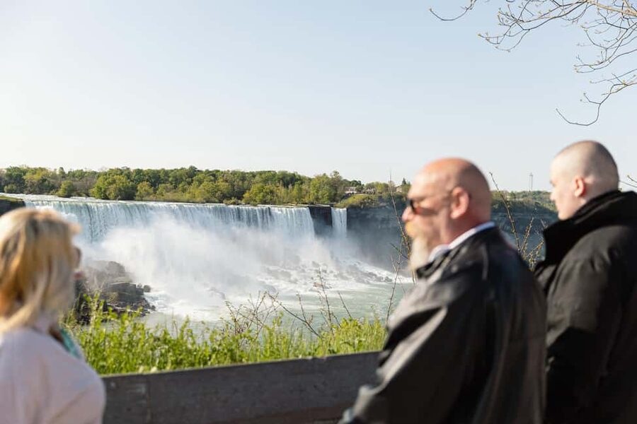 Niagara Falls: Early Access Boat & Journey Behind the Falls - The early start is the real trick