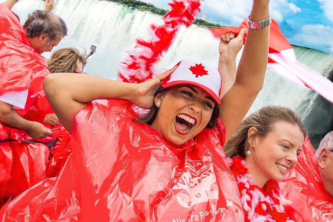 Niagara Falls from Toronto: Skip-the-Line Boat & Skylon Tower - Maple syrup, chocolate, beer, and ice wine