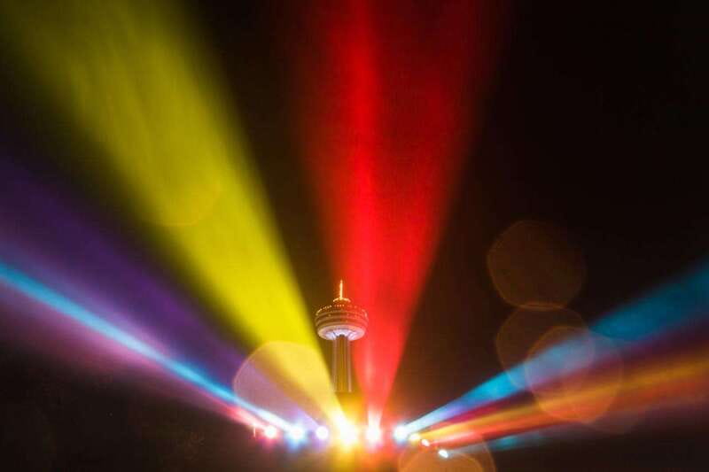 Niagara Falls: Night Tour w/ 3 Course Dinner & Light Show - Taking control of the falls at the Illumination Tower