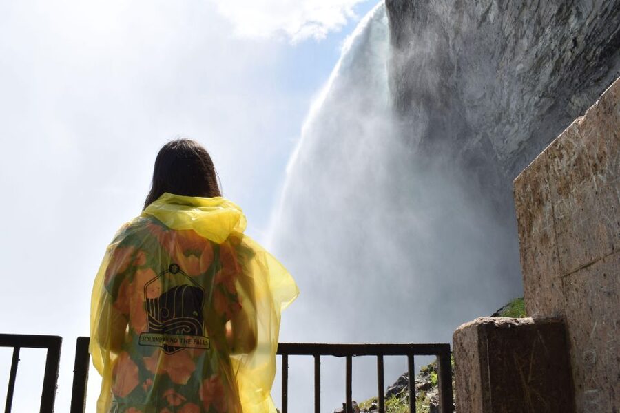 Niagara Falls Scenic Day Tour from Toronto Airport Pickup - Clifton Hill, lunch, and the useful freedom to wander