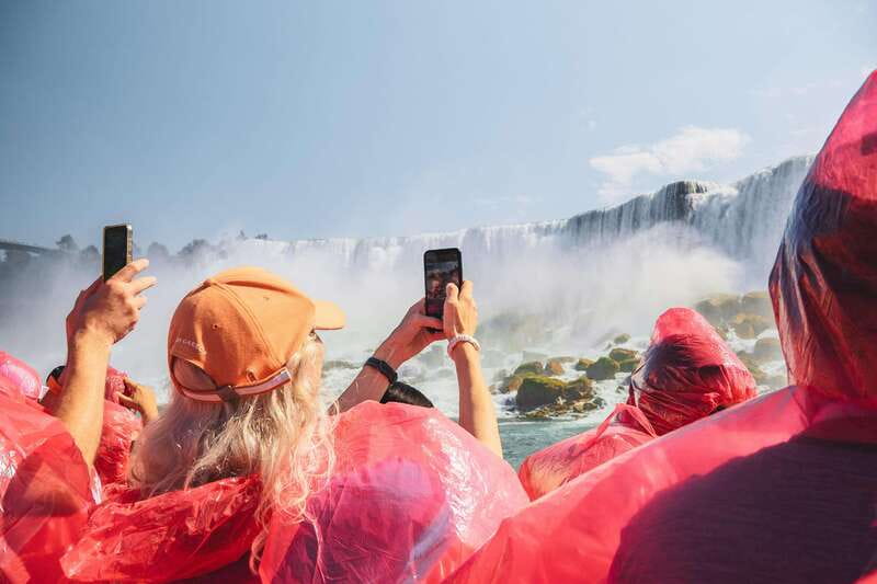 Niagara Falls Tour: Boat Ride, Journey Behind Falls and more - Key points to know before booking