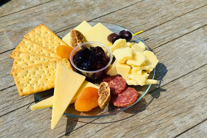 Niagara-on-the-Lake Small Group Wine Tasting Tour - Morning or afternoon: choose carefully