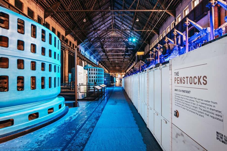 Niagara Parks: Power Pass + Falls Incline Railway - The daytime visit and the nighttime return