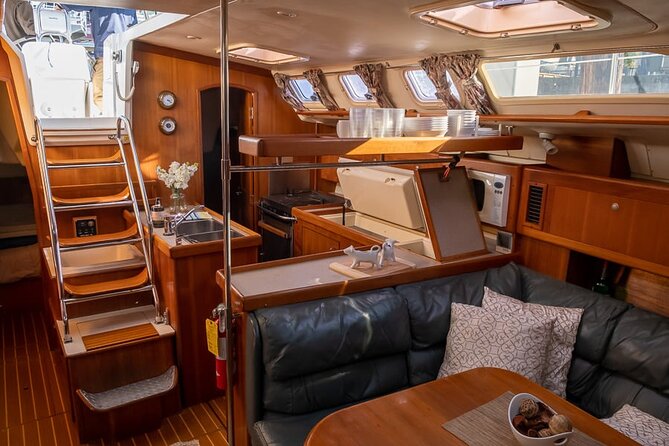Okanagan Lake Sailing Tour from Penticton & Naramata BC - Bring your own food and drinks