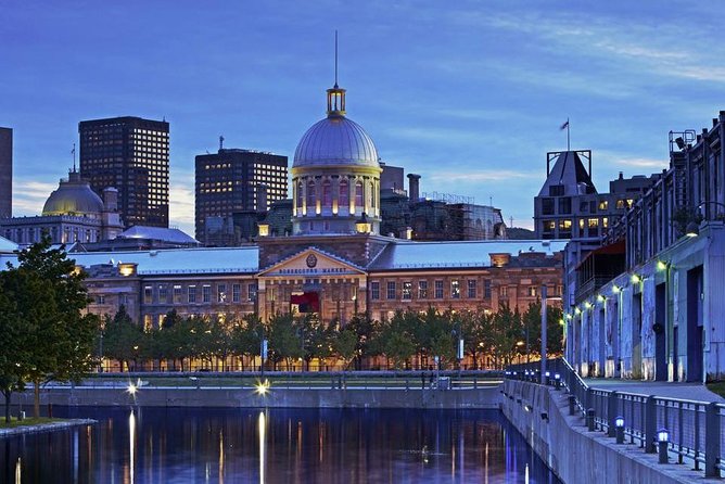 Old Montreal Private Walking Tour - Notre-Dame Basilica and the first look at Old Montreal