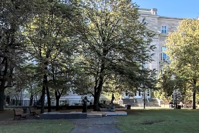 Old Montreal: Self-Guided Tour from Place D‘Armes to Old Port - Finishing at the Clock Tower