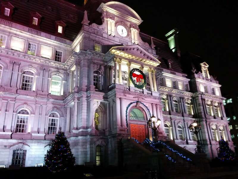Old Montréal Small-Group Christmas Tour - Key points at a glance