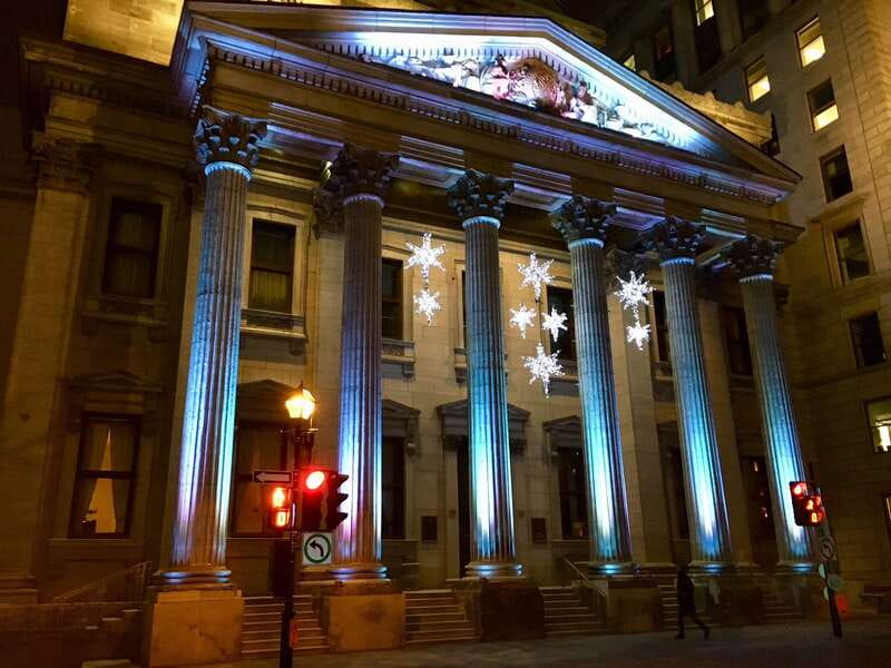 Old Montréal Small-Group Christmas Tour - Starting at Victoria Square