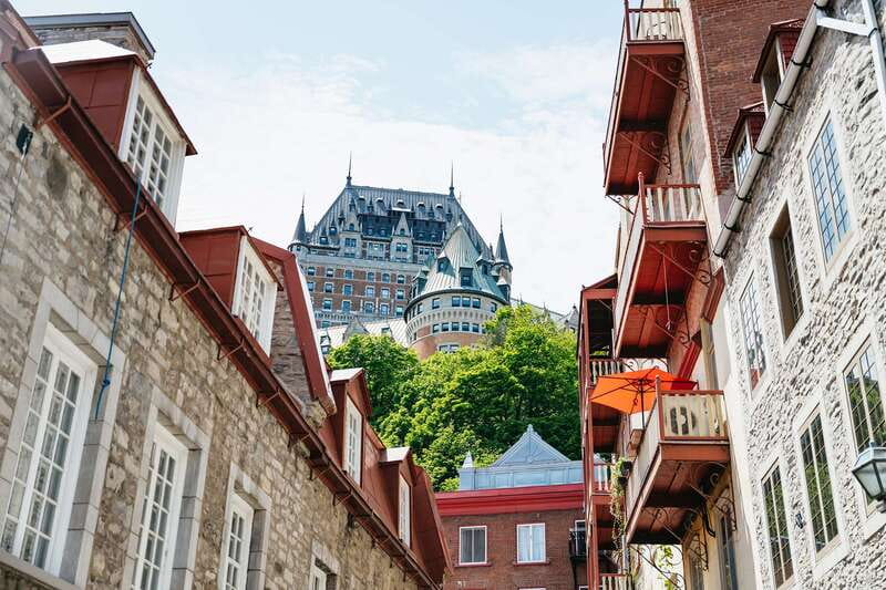 Old Quebec City: Grand Walking Tour with Private Option - Why this walking tour works as a first look at Quebec City