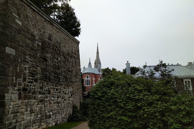 Old Quebec City Private Walking Tour : History and Nature - Old Quebec, from Dufferin Terrace to the Basilica