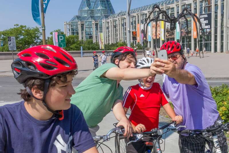 Ottawa: 2 or 3.5-Hour Guided Bike Tour with a Local Guide - Parliament Hill and the first downtown sights