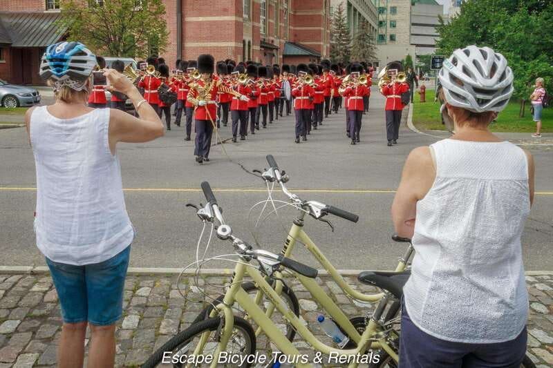 Ottawa: 4 or 8-Hour Bike Rental with Self-Guided Tour - Crossing between Ottawa and Gatineau