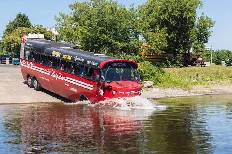 Ottawa: Bilingual Guided City Tour by Amphibious Bus - Forty minutes of Ottawa landmarks by road