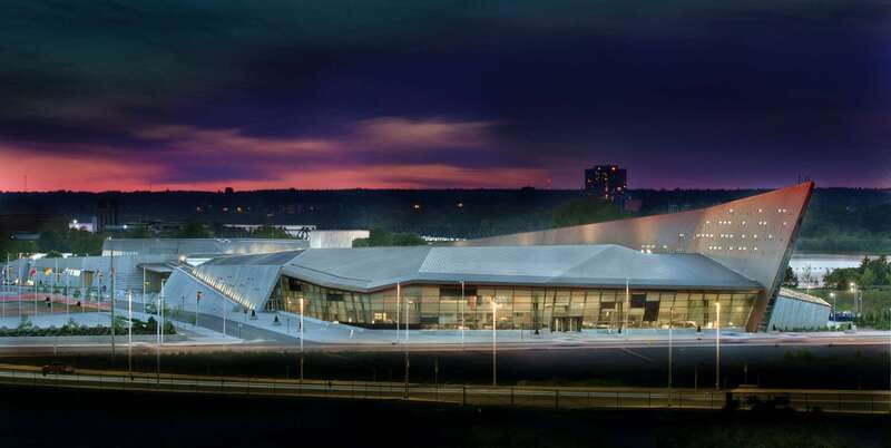 Ottawa: Canadian War Museum Admission - First impressions at 1 Vimy Place