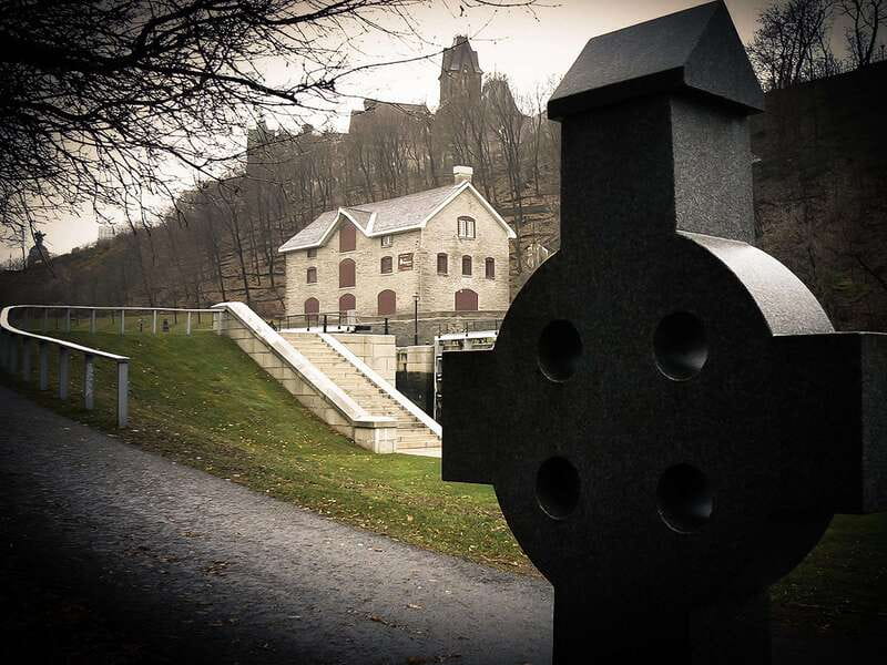 Ottawa: Haunted Night Walking Tour - The haunted high school and Ottawa’s darker tales