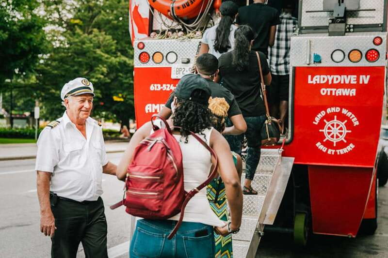 Ottawa: Hop-On Hop-Off Guided City Tour Pass - What the upper deck is really like