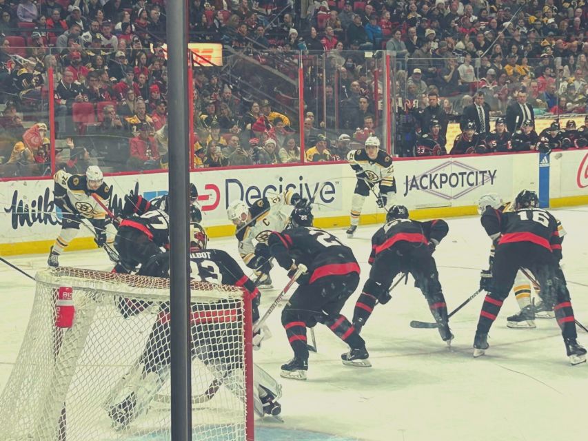 Ottawa: Ottawa Senators Ice Hockey Game Ticket - Arriving At Canadian Tire Center With A Mobile Ticket