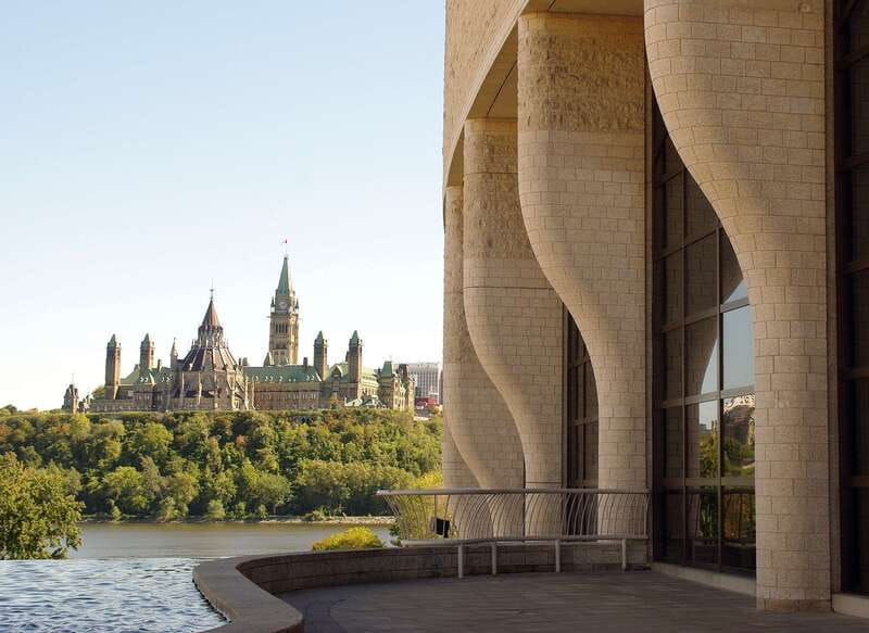 Ottawa: Private Walking Tour with a Local - Shaping the route around your interests