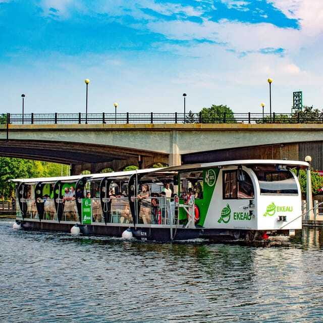 Ottawa: Rideau Canal Cruise - What the electric boat feels like