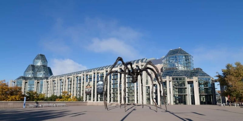 Ottawa: Small-Group Walking Tour with Boat Cruise - Starting at Maman beside the National Gallery