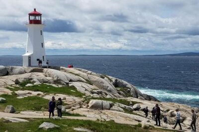 Peggy’s Cove & Halifax Historic Tour