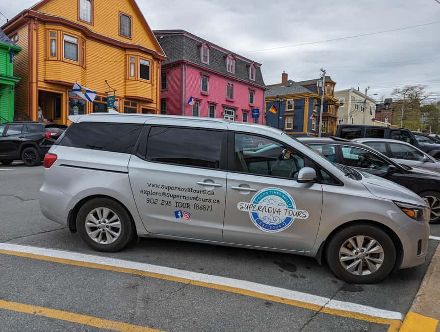 Peggy’s Cove, Lunenburg & 2 Hidden Gems – Full Day Tour - Why the small group changes the experience