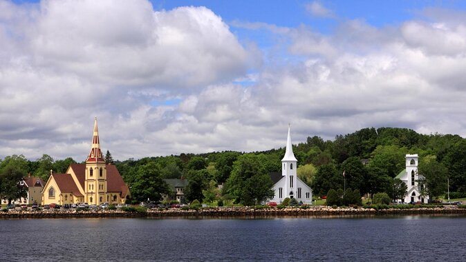 Peggy’s Cove/Mahone Bay & Lunenburg UNESCO HERITAGE SITE. - Why this route works from Halifax