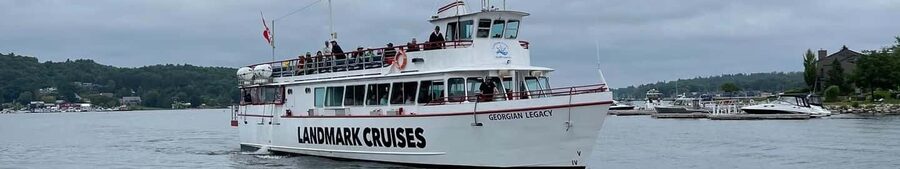 Penetanguishene: Afternoon Sightseeing Cruise - Seasonal sailing dates matter