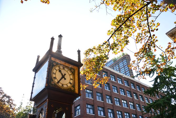 Photography & Hiking in Nature - Granville Island is the natural lunch break