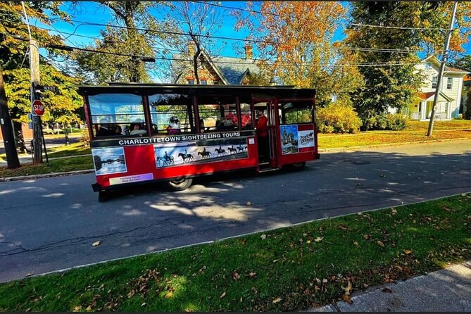 Pony Express City Tour - Victoria Row brings the city’s social side into view