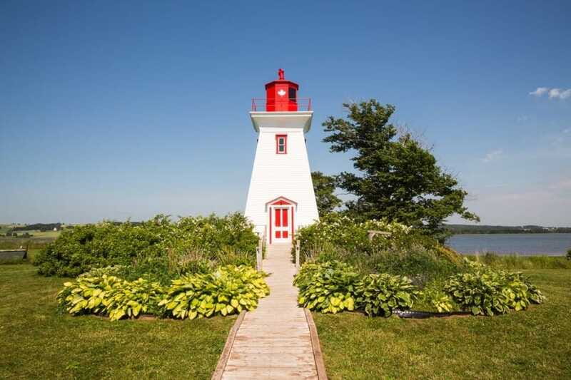 Prince Edward Island: Guided Tour with Anne of Green Gables - Green Gables, the tour’s main event