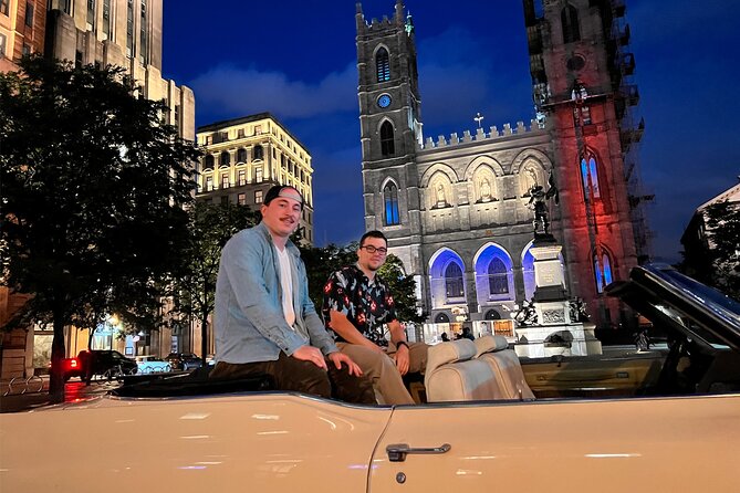 PRIVATE 2-Hour tour of Montréal in Convertible Cadillac + Murals - What two hours can and cannot cover