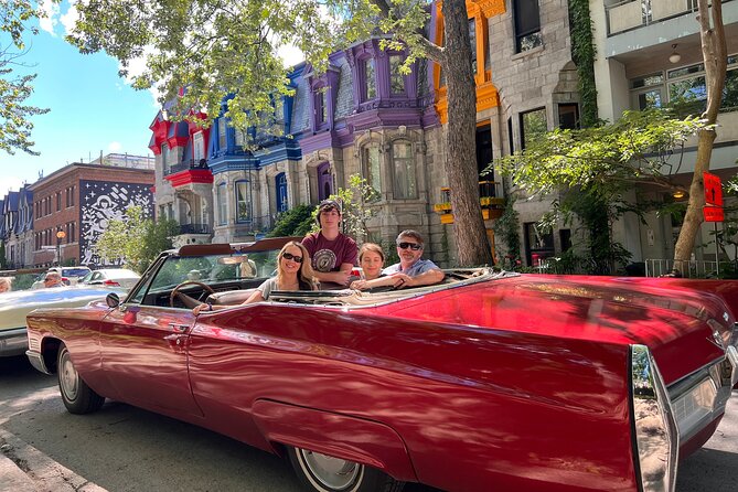 PRIVATE 3-hour COMPLETE tour of Montréal in convertible Cadillac - Mount Royal with less strain