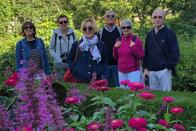 Private Custom Tour with a Local Guide Montreal - Designing your route before you meet