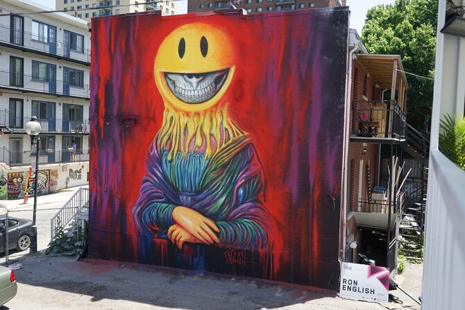 Private Custom Tour with a Local Guide Montreal - A walking orientation that can save time later