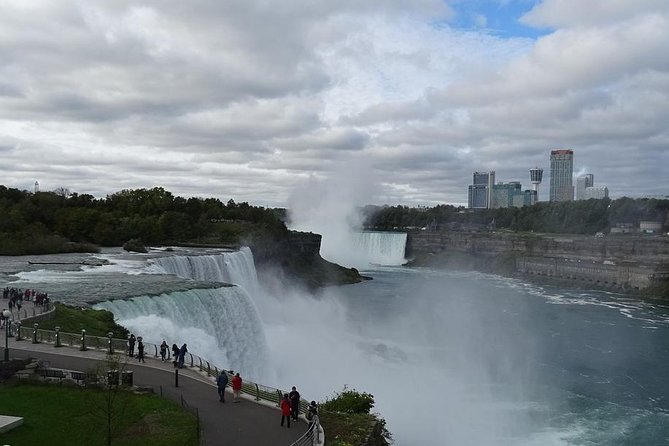 Private Customizable Scenic Niagara Falls Day Trip/Tour/Adventure - Guides, questions, and the private setting