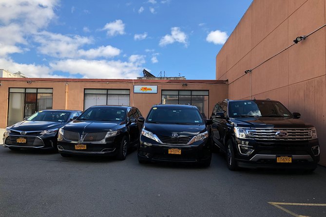 Private Departure Transfer to Montreal Airport YUL - A Calm Last Ride Through Montreal